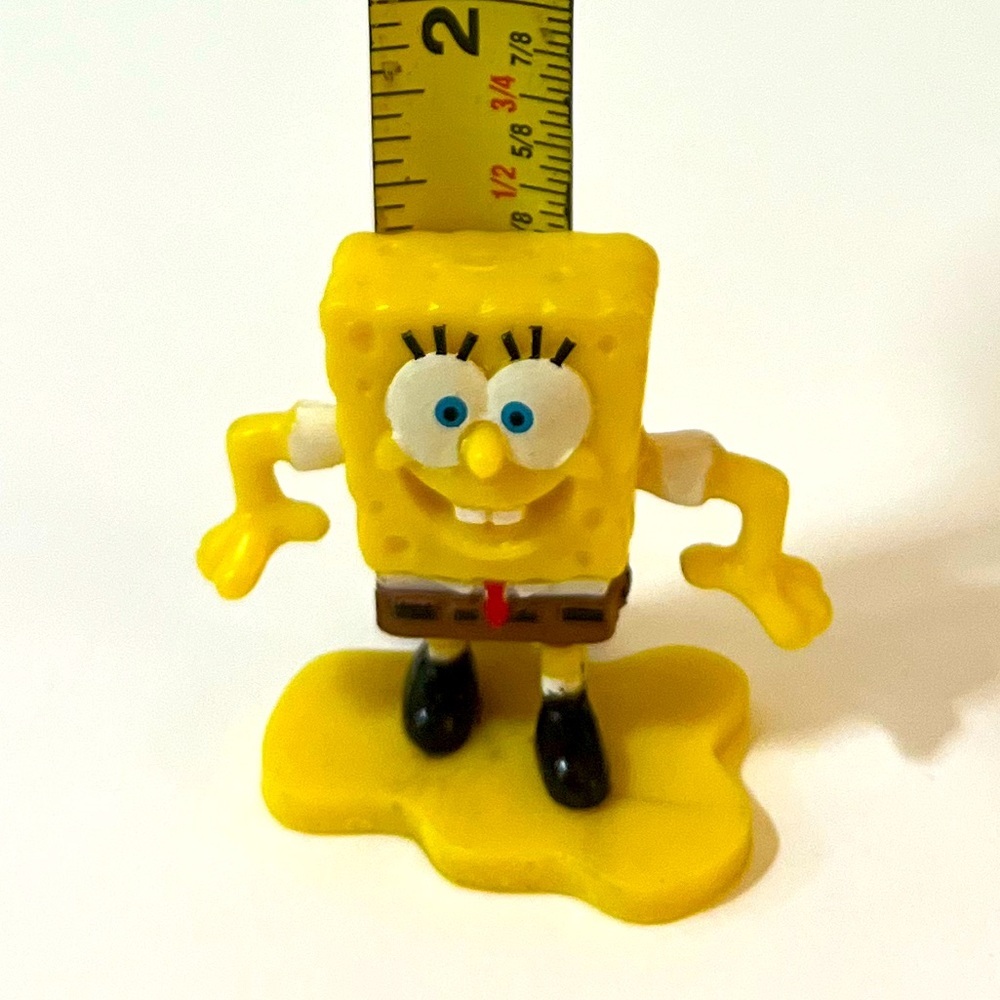 SpongeBob SquarePants Yellow Toy Figure Viacom 2004 Vintage Vibrant Yellow - Picture 7 of 8